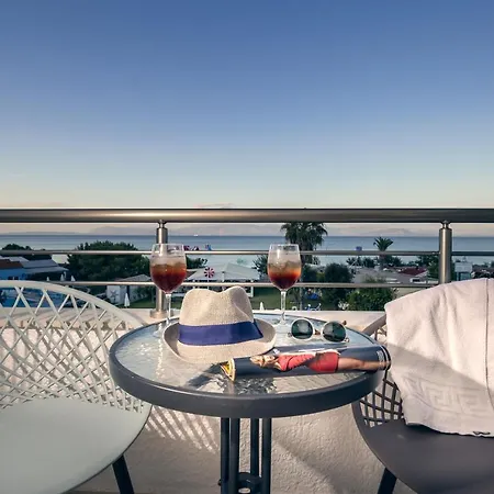 Albatros Hotel Moraḯtika
