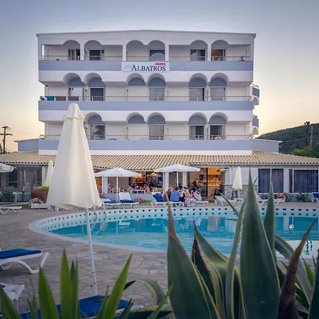 Albatros Otel 3*