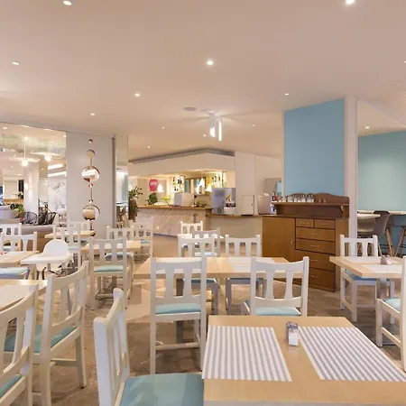 Albatros Мораитика