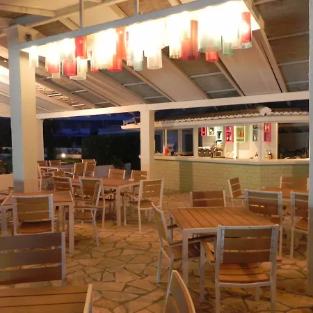 Albatros Otel 3*