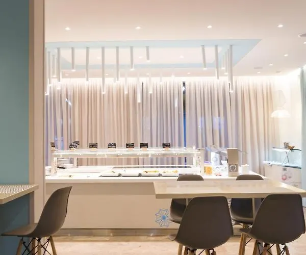 Albatros Hotel 3*