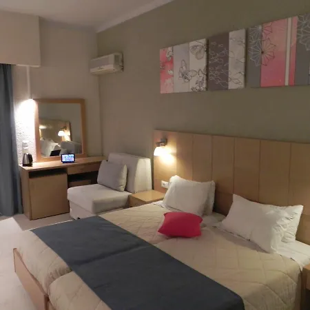 Albatros Hotell